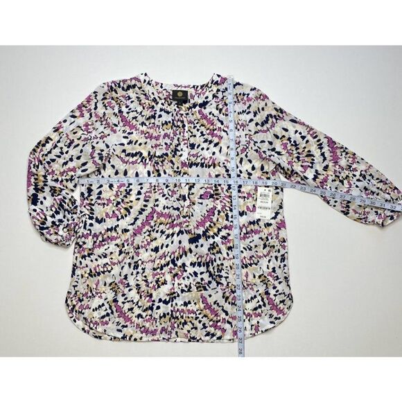 JM‎ Collection Blouse Top Medium Women's Artistic Print Pleated-Back NEW - Picture 7 of 10